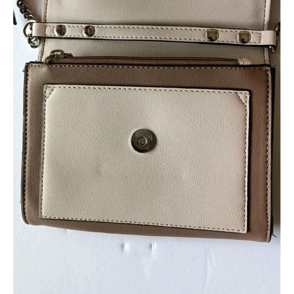 Nine West Mittens Crossbody Bag Wallet Purse Brown Beige Chain Strap Minimalist - Picture 8 of 11